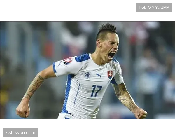 分析：中场工兵化趋势明显，中超本土组织型后腰面临生存危机